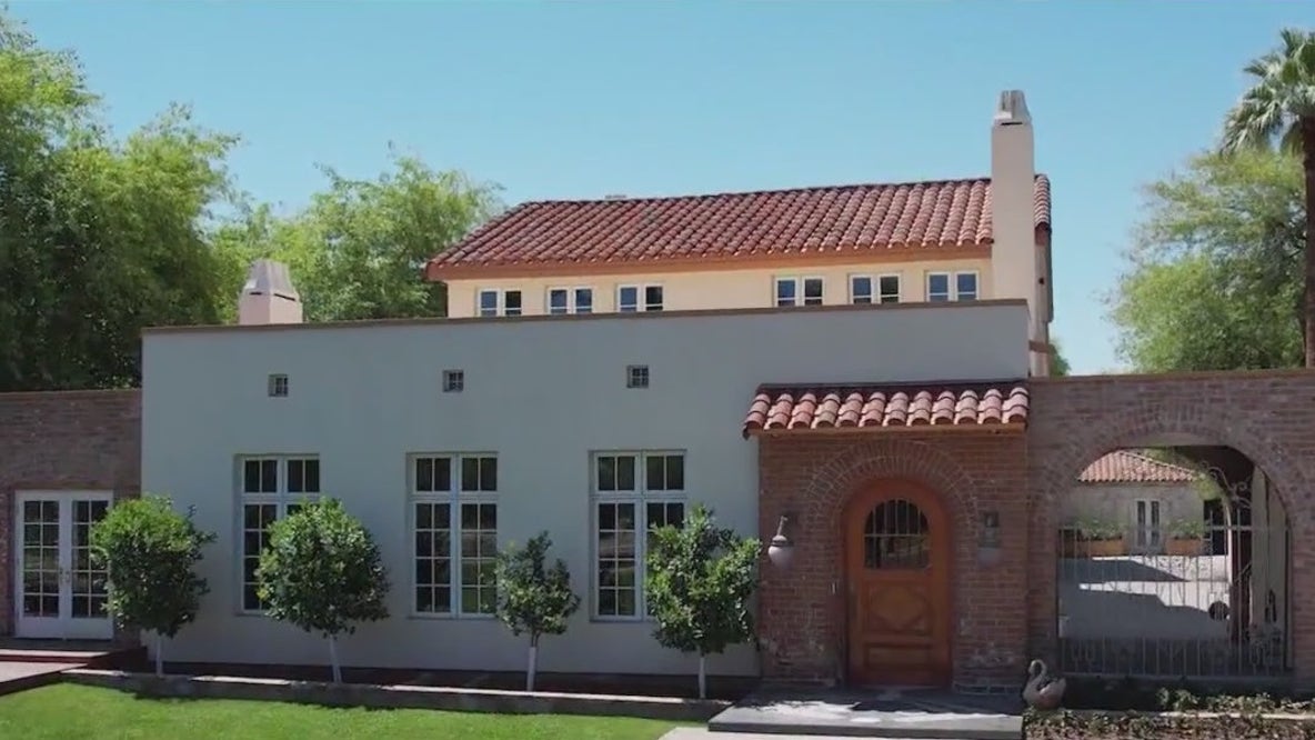Historic architecture meets art l Cool House
